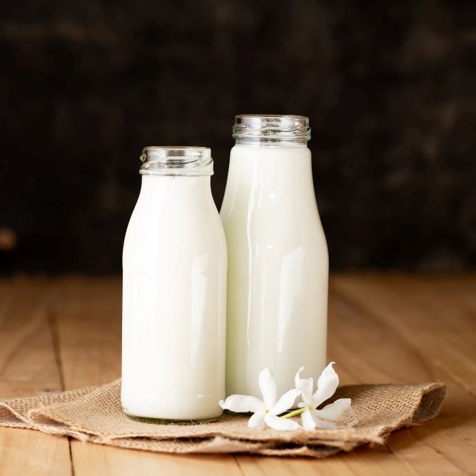 Fresh Cow Milk